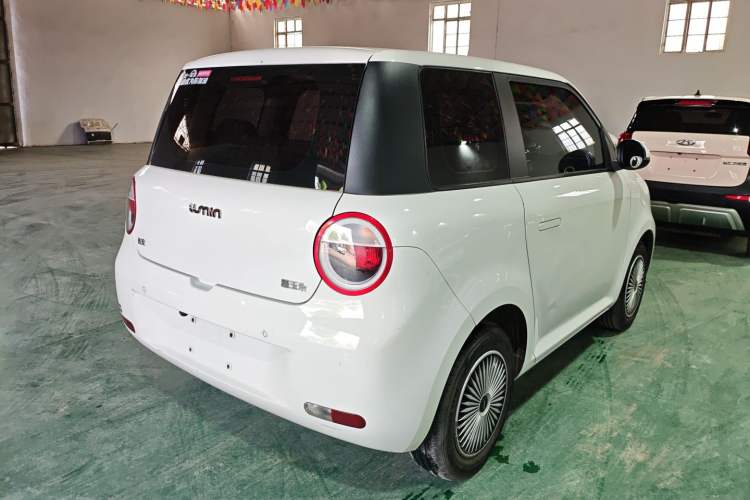 Used CHANGAN NEVO Lumin 2022 155 km – Refreshingly Sweet Edition Rear Right 45 Deg