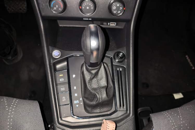 Used Volkswagen Lavida 2024 1.5L Automatic Starry Sky 5 Million Edition
