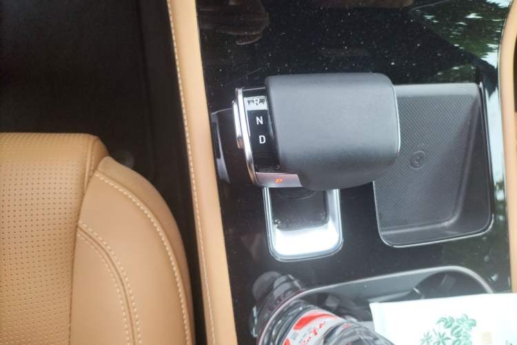 Used Li Auto ONE 2021 Extended-Range 6-Seater Version Gear Lever