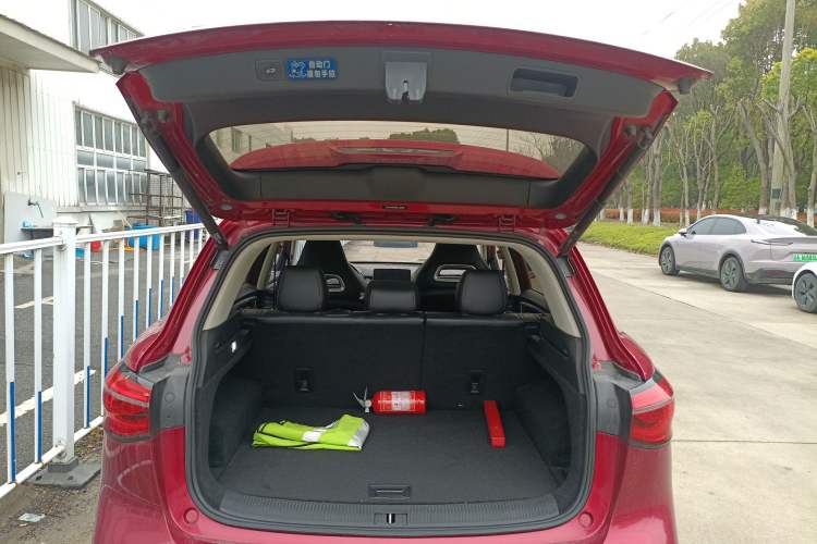 Used MG HS 2019 30T Automatic 2WD Trophy Supreme Edition China VI Standard
