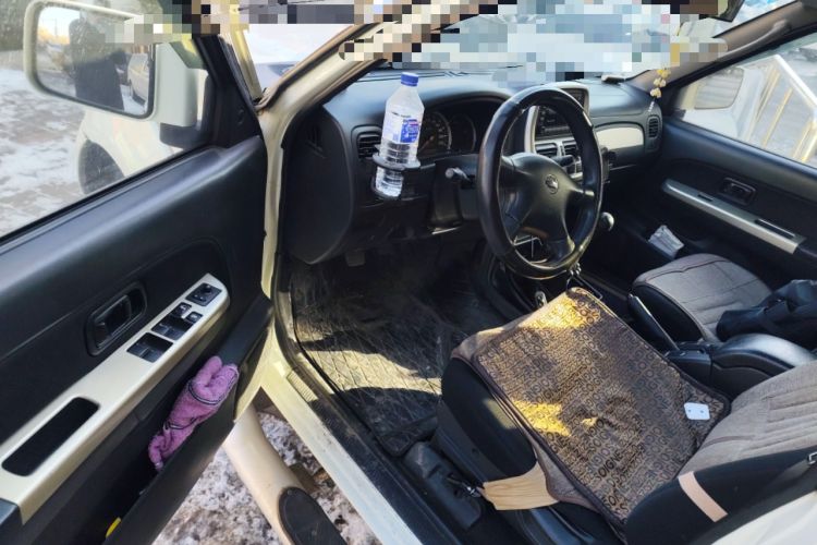 Used Nissan Paladin 2008 2.4L 4x4 Standard Edition