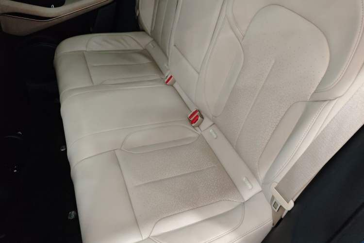 Used Nio ET5 2022 75 kWh