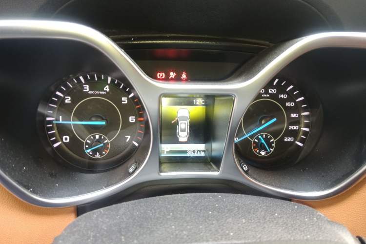 Used JMC Yusheng S330 2016 1.5L GTDi Automatic Two-Wheel Drive Prestige Edition Instrument Cluster