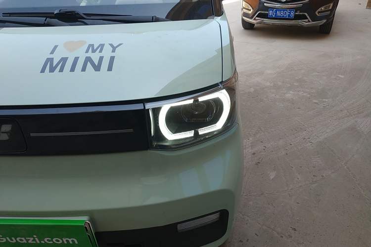 Used Wuling Hongguang MINIEV 2022 Macaron Premium Model – Lithium Iron Phosphate Left Front Headlight