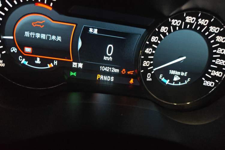 Used Lincoln MKC 2017 2.0T Two-Wheel Drive Deluxe Edition
