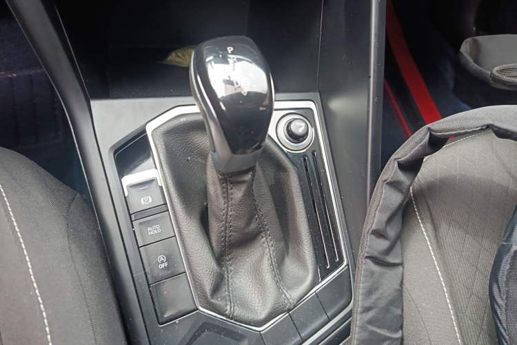 Used Volkswagen Tayron 2020 280TSI Two-Wheel Drive Comfort Connect Edition
