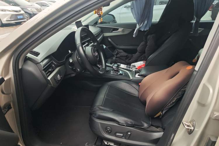 Used Audi A4L 2019 40 TFSI Ambition China VI