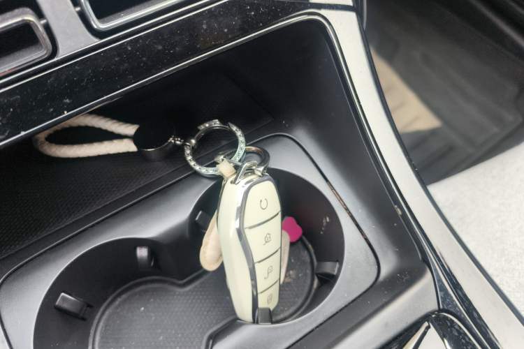 Used BYD Qin PLUS 2024 HONOR Edition DM-i 55KM Leading Model
