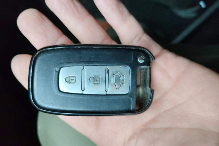 Used Hyundai ix35 2010 2.0L Automatic Two-Wheel Drive Elite Edition GLS Vehicle Key