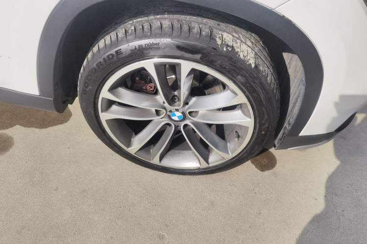 Used BMW X1 2015 sDrive18i Leading Edition