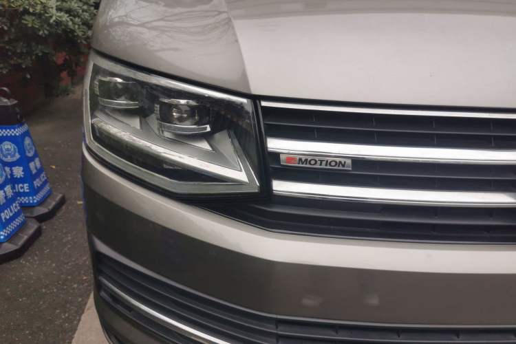 Used Volkswagen Multivan 