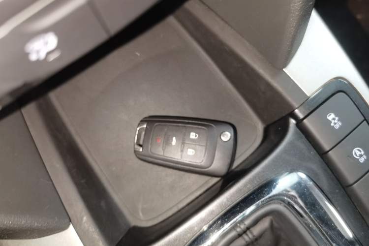 Used Chevrolet Malibu 2018 530T Automatic Fashion Edition Interior 1