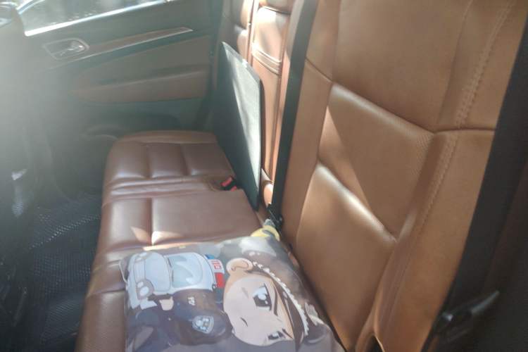 Used Jeep Grand Cherokee 2011 5.7L Flagship Navigation Edition
