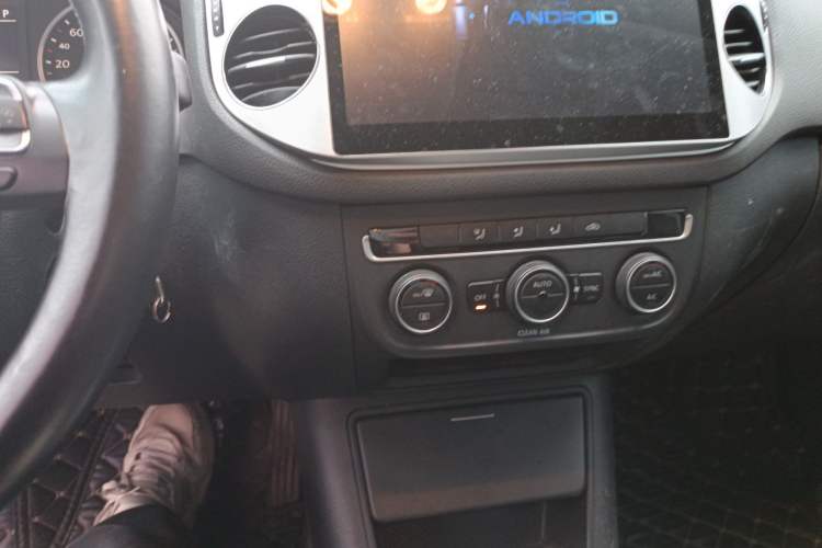 Used Volkswagen Tiguan L 2016 300TSI Automatic Two-Wheel Drive Comfort Edition