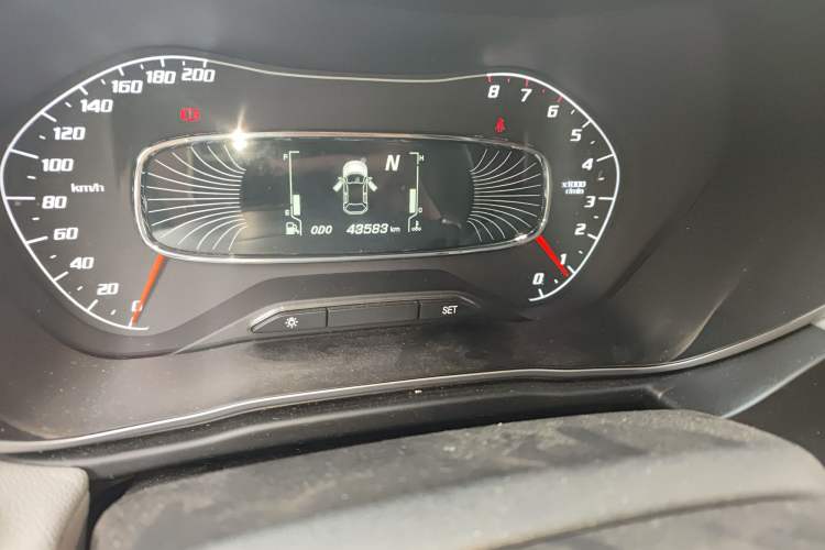 Used Baojun 510 2017 1.5L Automatic Fashion Model