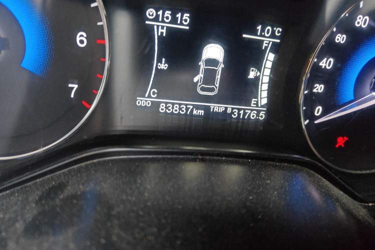 Used Dongfeng Fengon 580 2016 1.8L Manual Comfort Model
