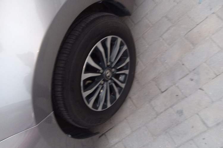 Used Toyota Corolla 2017 Revised Version 1.2T S-CVT GL Left Front Wheel Hub