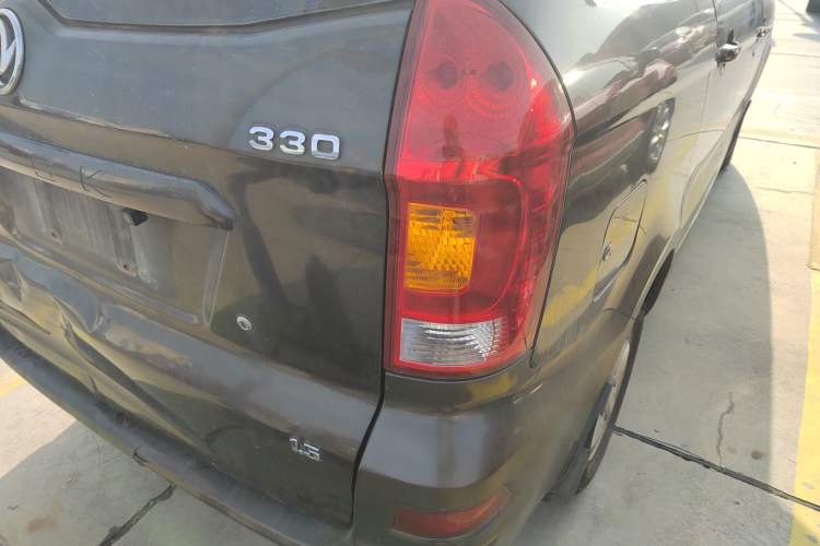 Used Dongfeng Fengon 330 2014 1.5L Manual Utility Version DK15
