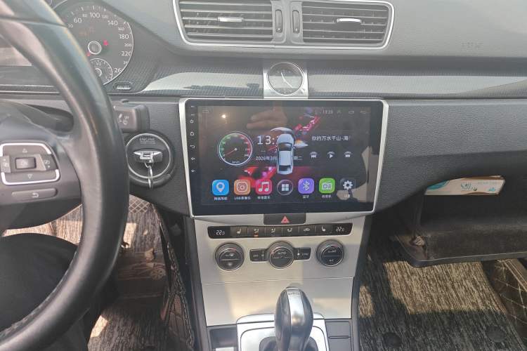 Used Volkswagen Magotan 2013 1.8TSI Premier Model Audio And AC Panel