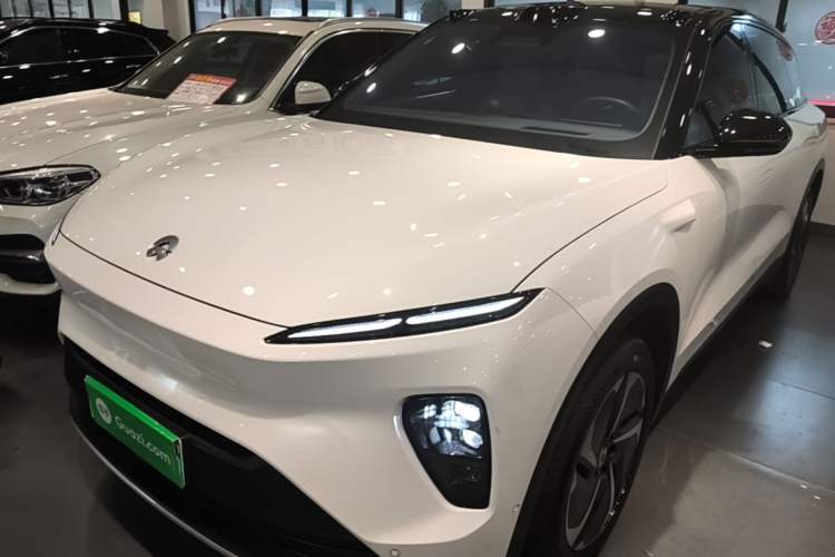 Used Nio ES8 2024 75 kWh Executive Edition