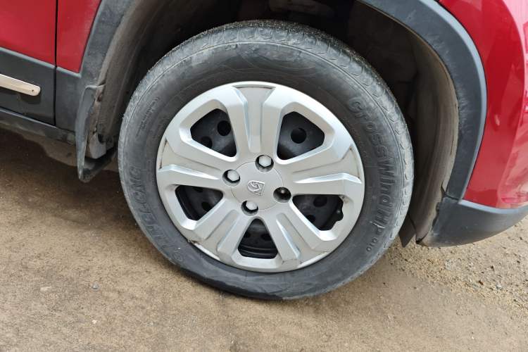 Used Baojun 510 2017 1.5L manual Comfort trim