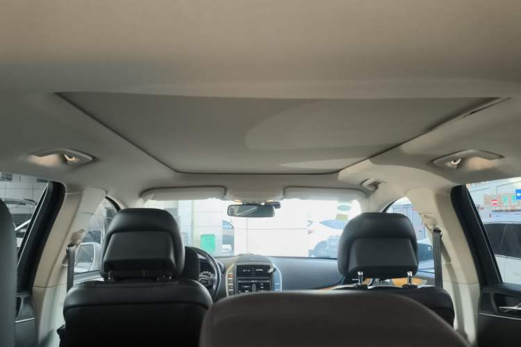 Used Lincoln MKC 2014 2.0T Four-Wheel Drive Prestige Edition Headliner