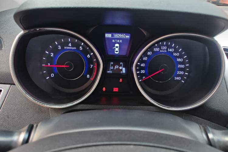 Used Hyundai Elantra (5th Generation / Langdong) 2016 1.6L Automatic Prestige Model
