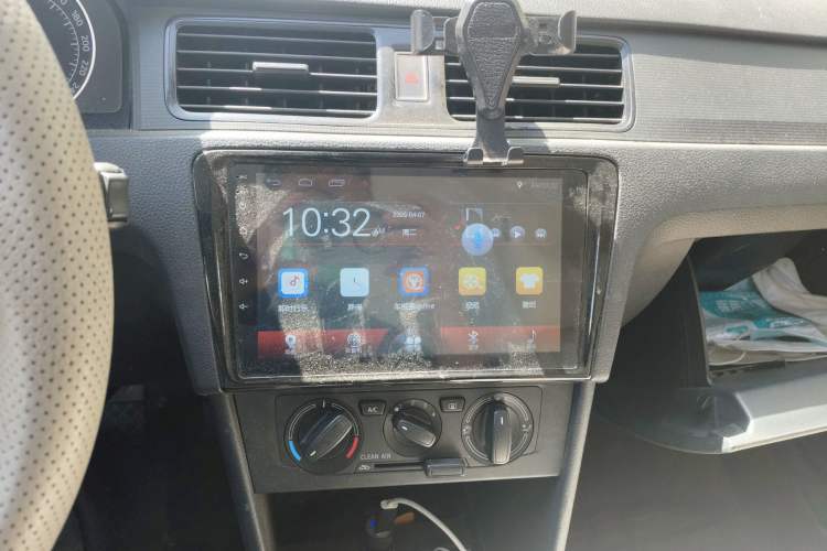 Used Skoda Rapid Spaceback 2016 Revised Version 1.6L Manual Front-Drive Edition