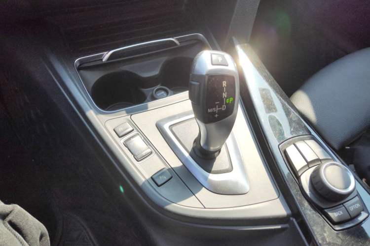 Used BMW 3 Series 2018 318Li