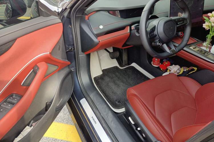 Used Xiaomi Auto SU7 2024 Rear-Drive Long-Range Intelligent Driving Version Driver Seat