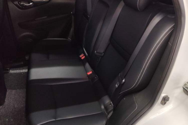 Used Nissan Qashqai 2016 2.0L CVT Elite Edition Left Rear Seat