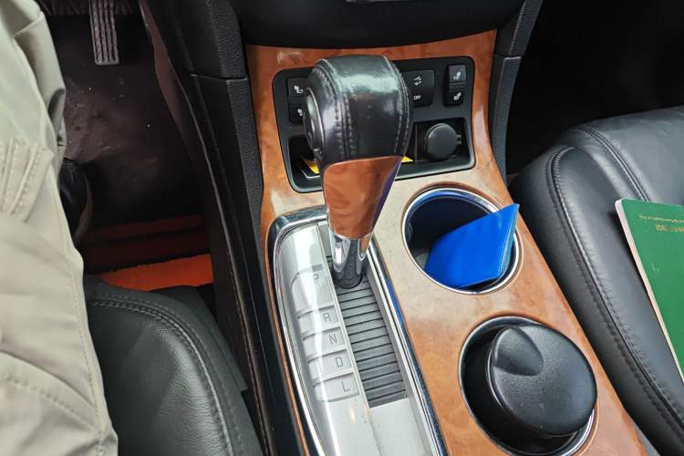 Used Buick Enclave 2010 3.6L Elite Edition