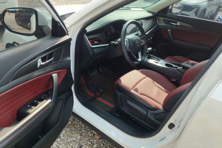 Used CHANGAN CS35PLUS 2019 1.4T DCT Chuanlian Blue Whale Edition
