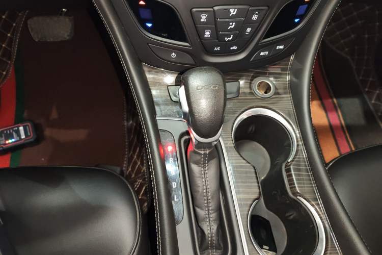 Used Buick Envision 2019 20T Two-Wheel Drive Leading Model China VI Standard
