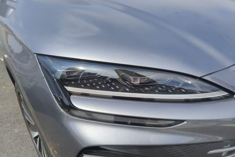 Used BYD Song PLUS New Energy 2024 HONOR Edition DM-i 110km Flagship PLUS
