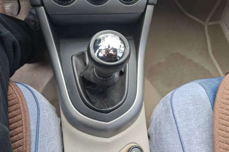 Used Peugeot 408 2011 2.0L Manual Comfort Edition
