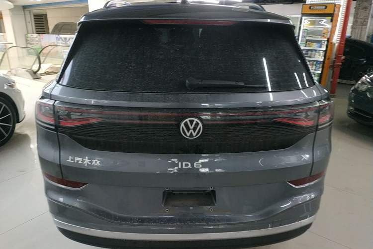 Used Volkswagen ID.6 X 2023 Pure Long-Range Version Rear