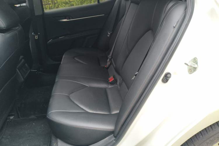 Used Toyota Camry 2019 2.5G Luxury Edition China VI Standard Left Rear Seat