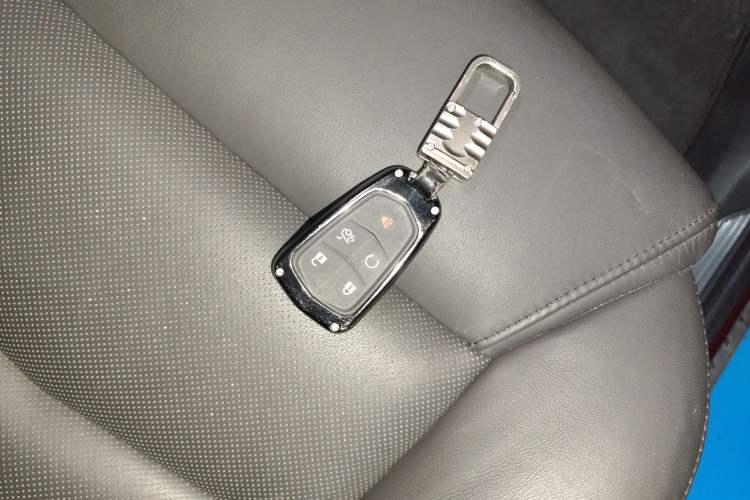 Used Cadillac XT5 2018 25T Luxury Model
