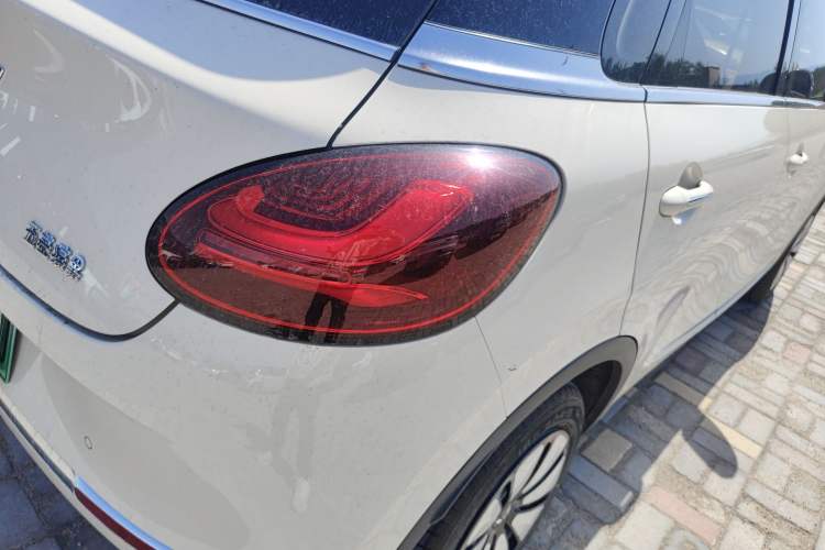 Used Wuling Bingo 2025 410 km Lingxi Deluxe Edition Right Rear Taillight