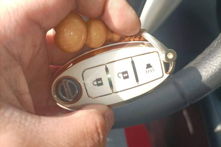 Used Nissan Tiida 2014 1.6L CVT Smart Model