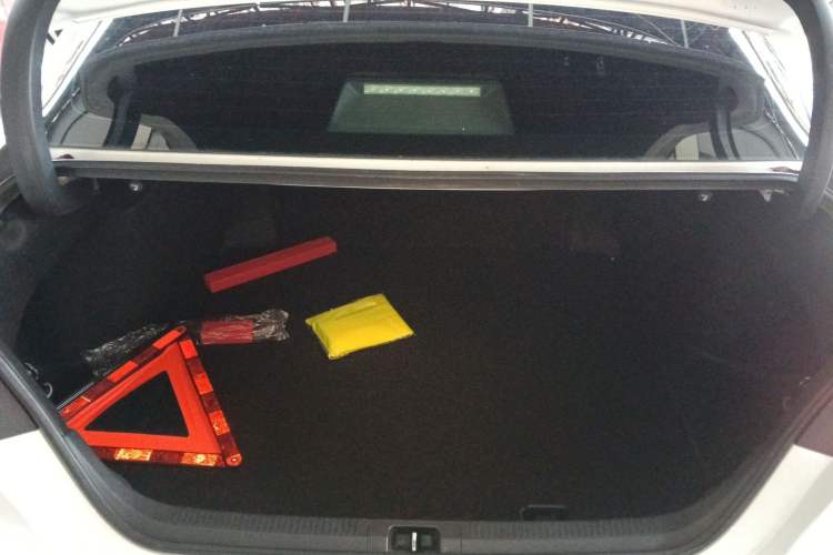 Used Toyota Camry 2018 2.5G Luxury Edition
