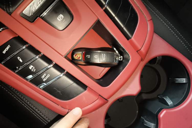 Used Porsche Macan 2018 Macan 2.0T
