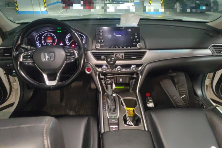 Used Honda Accord 2018 260TURBO Luxury Edition China VI Center Console