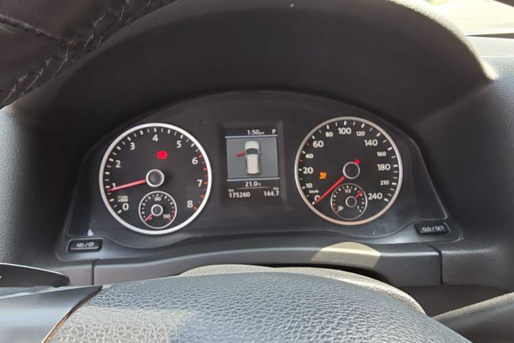 Used Volkswagen Tiguan 2013 2.0 TSI Automatic All-Wheel Drive Luxury Edition