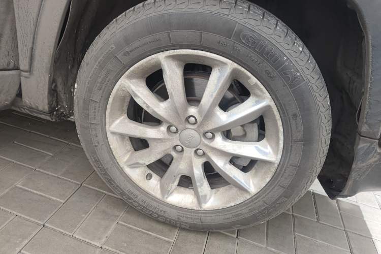 Used Jeep Cherokee 2016 2.4L Superior Edition
