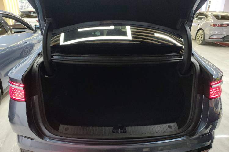 Used BYD Seal 2024 HONOR Edition DM-i 1.5L 121km Prestige Model