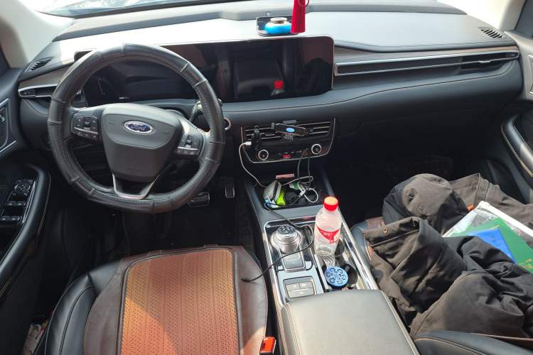 Used Ford Edge 2021 Facelifted PLUS EcoBoost 245 Two-Wheel Drive XLT 7-Seater
