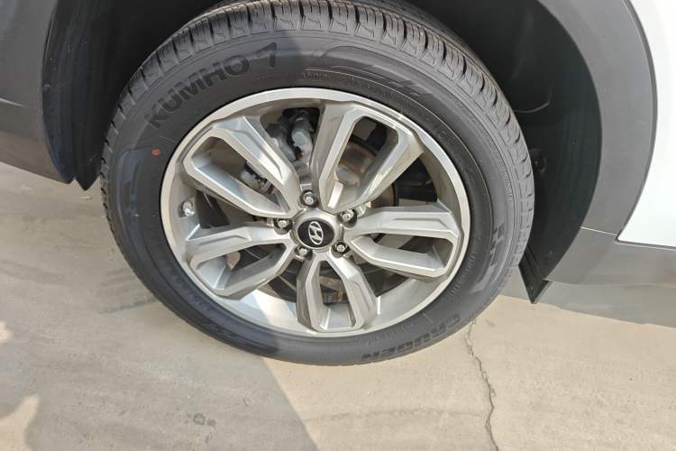 Used Hyundai ix35 2019 2.0L Automatic 2WD Zhiyong·Changxiang Edition China VI Standard
