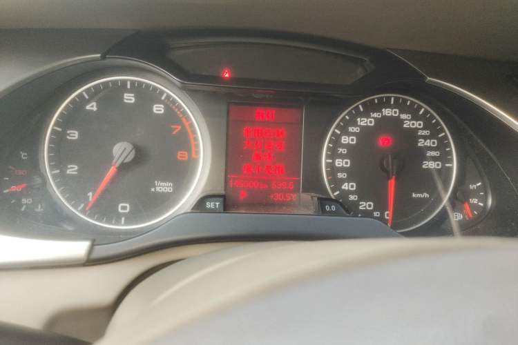 Used Audi A4L 2011 2.0 TFSI Comfort Model Instrument Cluster